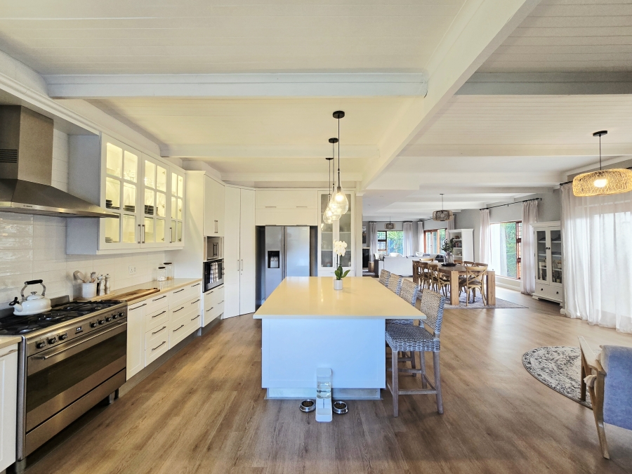 4 Bedroom Property for Sale in Bergsig Western Cape